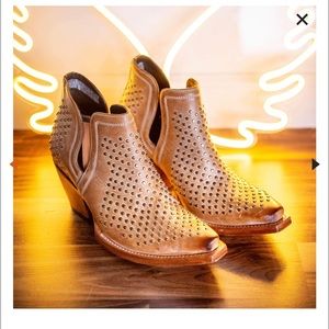 Ariat Dixon Studs Western Bootie